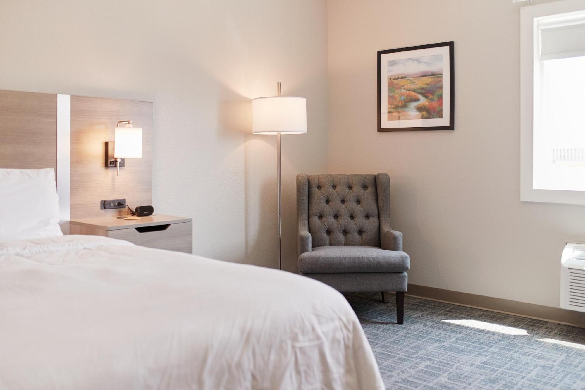 Brady Hotel New Florence Bagian luar foto